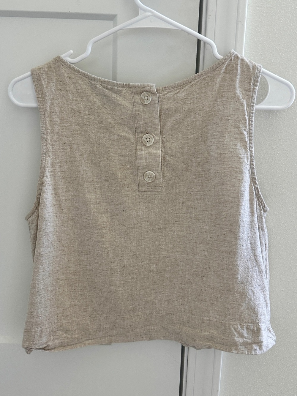 GAP Linen Top - Picture 2 of 2